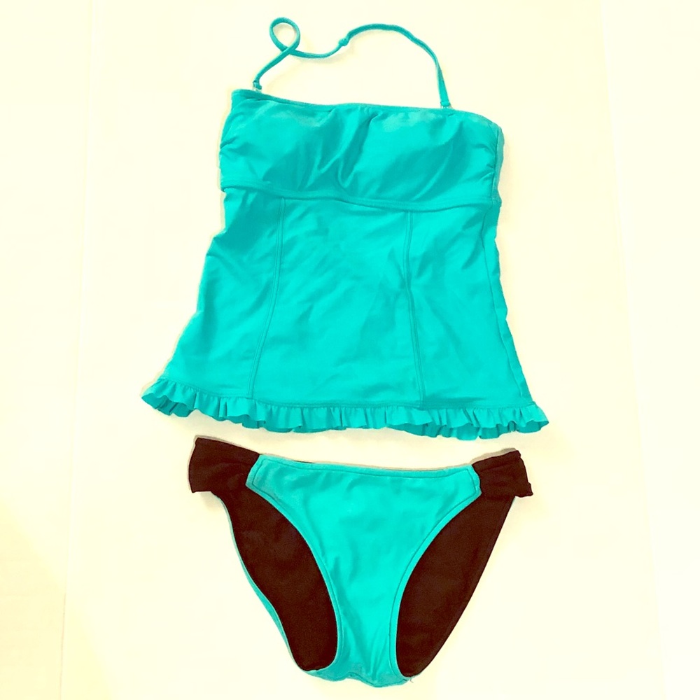 Hula Honey Green tankini swim suit